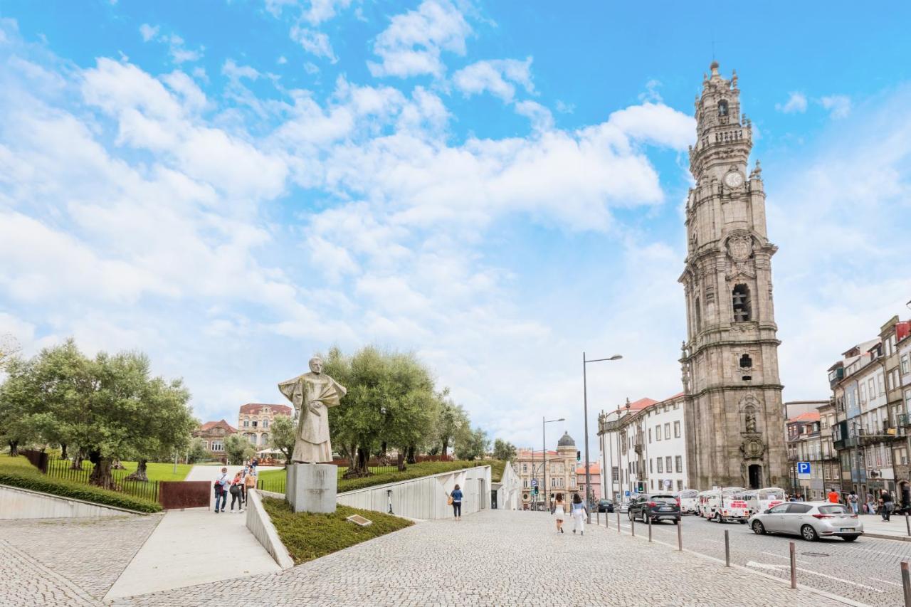 Apartament Clerigos Tower - Experience In Porto Zewnętrze zdjęcie